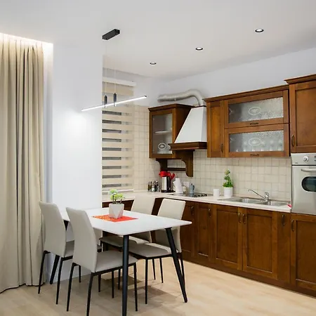 Bella Apartment *